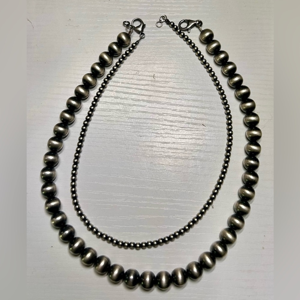 Navajo Pearls Silver 18” 10mm and 16” 4mm